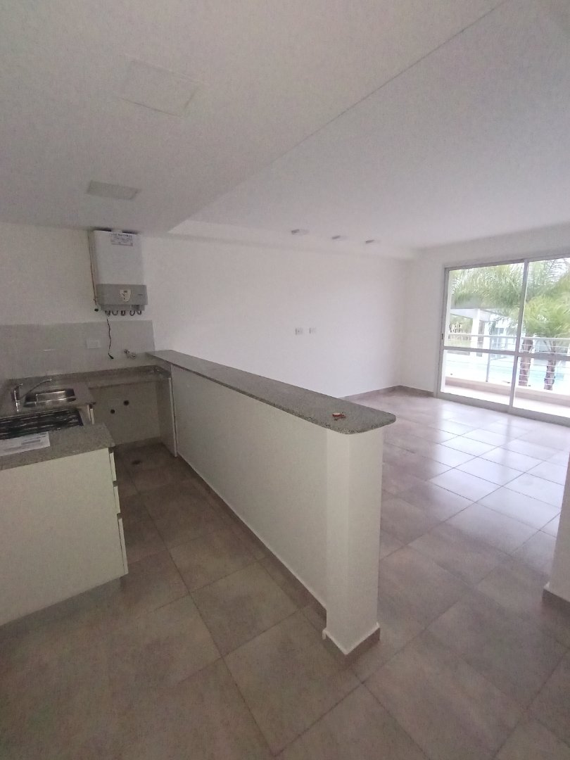 Dpto 1 dorm con cochera zona Sur Córdoba — foto 4 de 12
