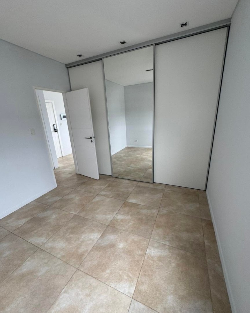 ¡HOUSE VENDE  – HERMOSO DEPARTAMENTO CON VISTA AL MAR! MADISON I — foto 2 de 6