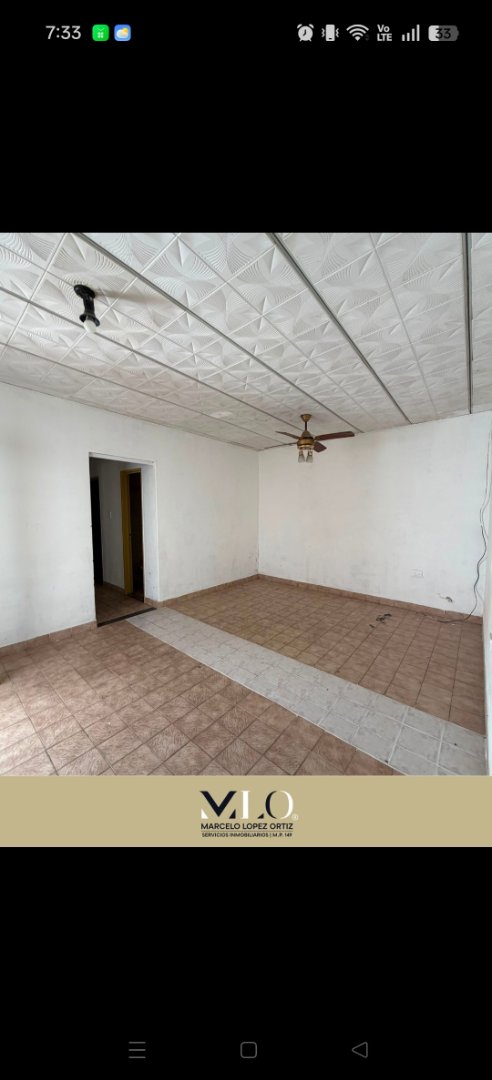 🏢ALQUILER | DEPARTAMENTO  📍 Irigoyen casi Roca  Alquiler $600.000  Características:  🛏️ 2 dormitorios 🚽  1 Baño  🍳 Cocina 🛋️ Living comedor ✅ Balcón  🔸 Primer piso — foto 3 de 11